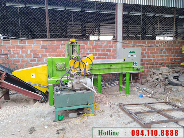 Lap dat may nghien GM 300SM tai Nghe An 2