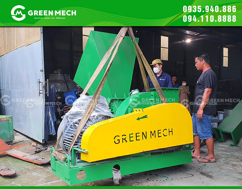 Lắp đặt 2 máy băm gỗ đến Nghệ An